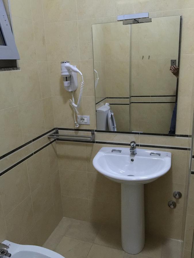 Herges Hotel Dıraç Dış mekan fotoğraf