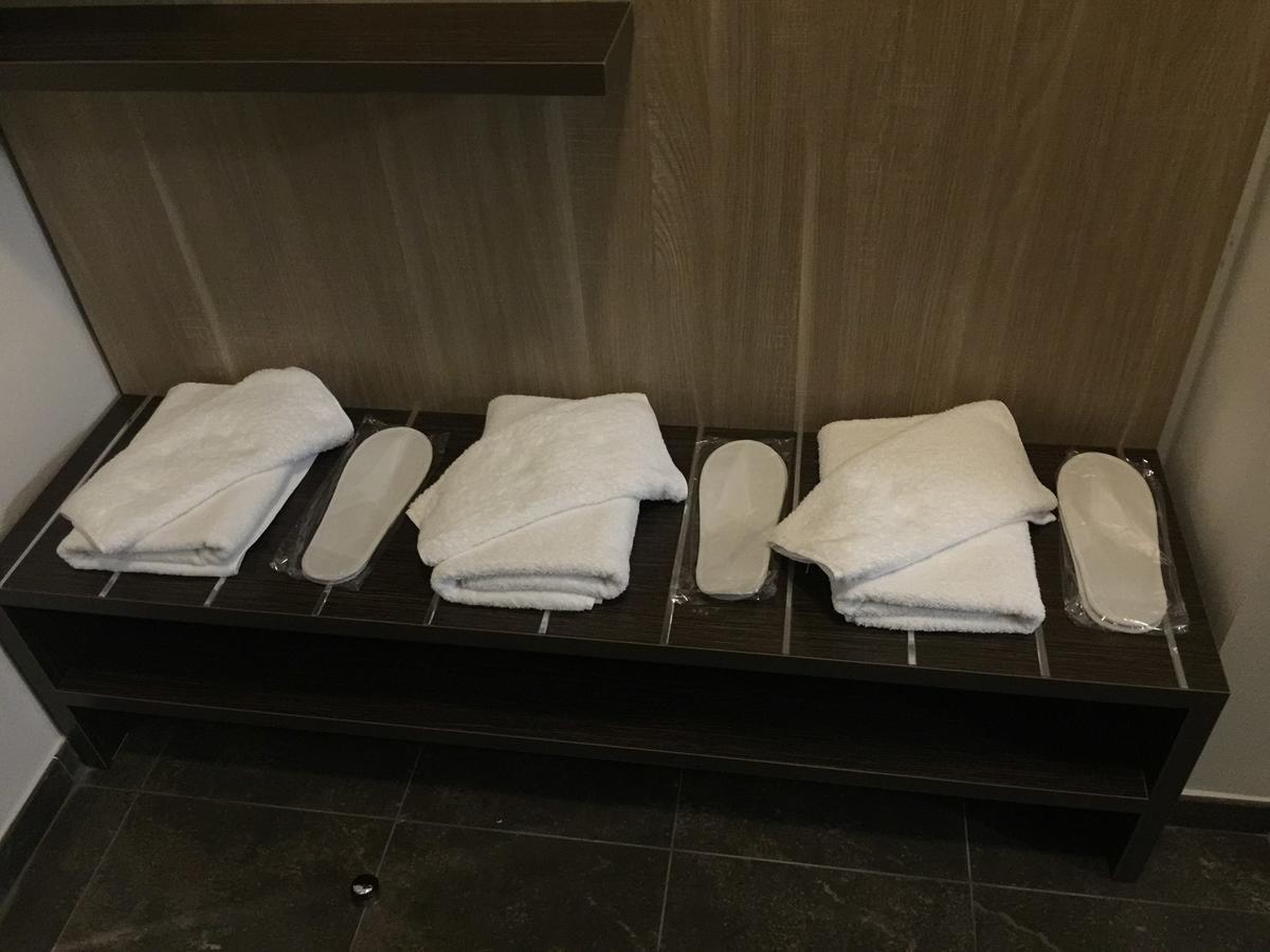 Herges Hotel Dıraç Dış mekan fotoğraf