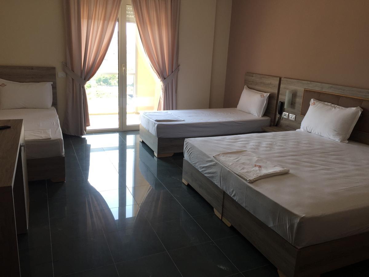 Herges Hotel Dıraç Dış mekan fotoğraf